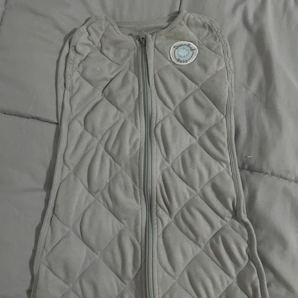 Dreamland baby swaddle